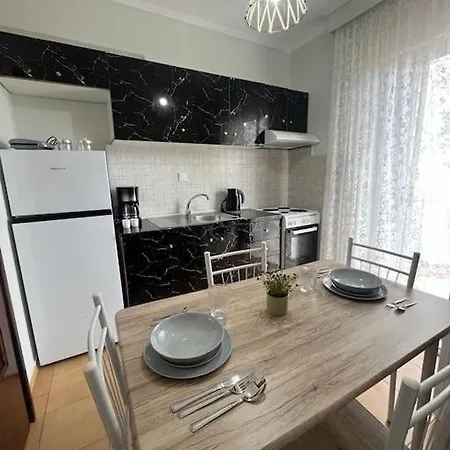 Eirini's House Апартаменты