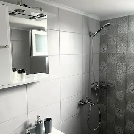 Eirini's House Апартаменты Паралия-Дионисиу